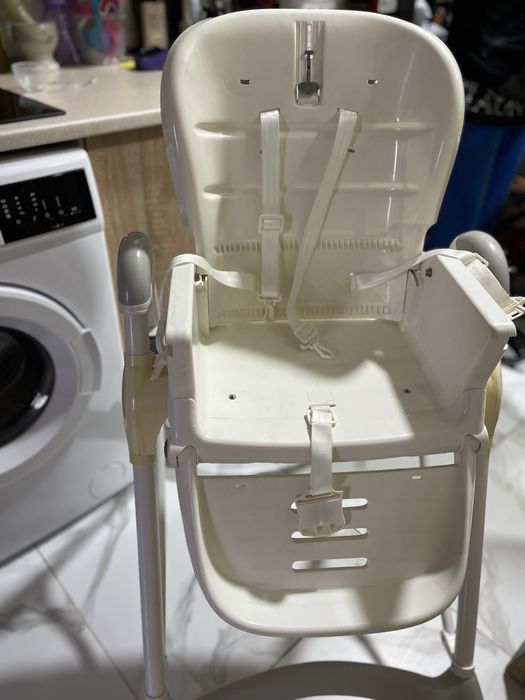 Столик для кормления Carello