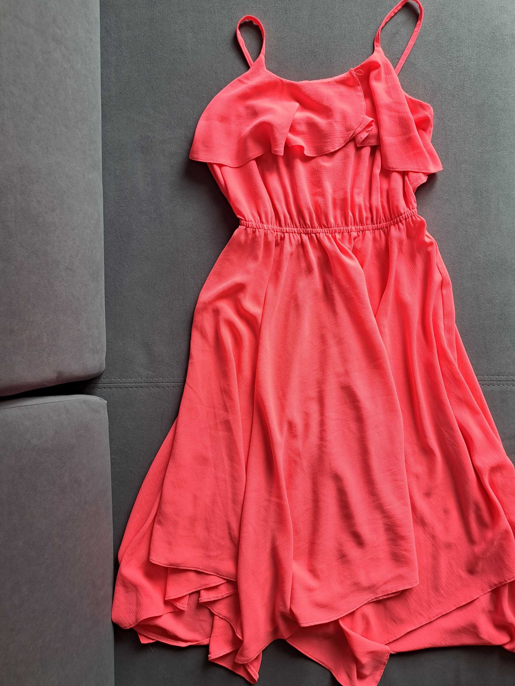 Sukienka różowa odblaskowa hiszpanka, zwiewna Primark 146 cm