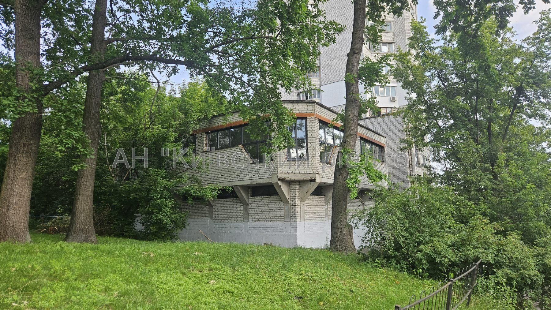 Приміщення під будь-який вид діяльності. Львівська 59 А. м.Житомирська