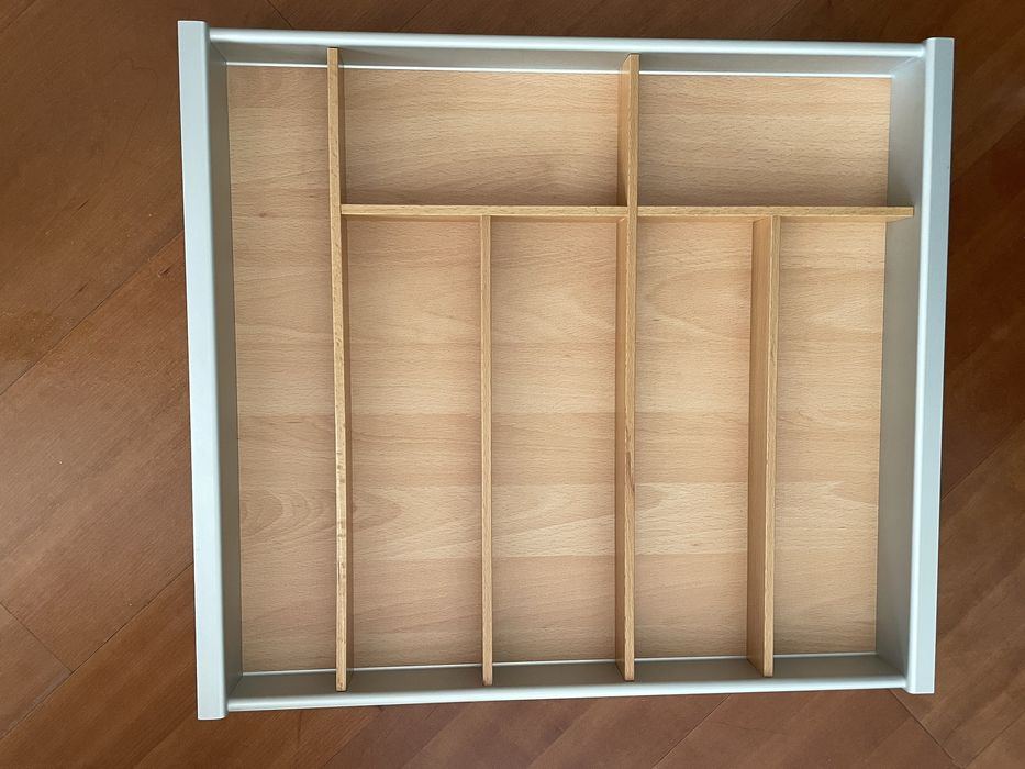 Tabuleiro para talheres bastidor em aluminio e betula Boffi.Italy
