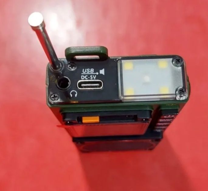 Радиоприемник HanRongDa HRD-787 с Bluetooth