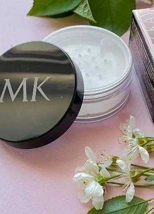 Прозора розсипчаста пудра для обличчя Mary Kay