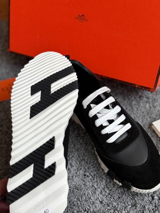 Трендові кросівки Hermes із натуральноі шкіри