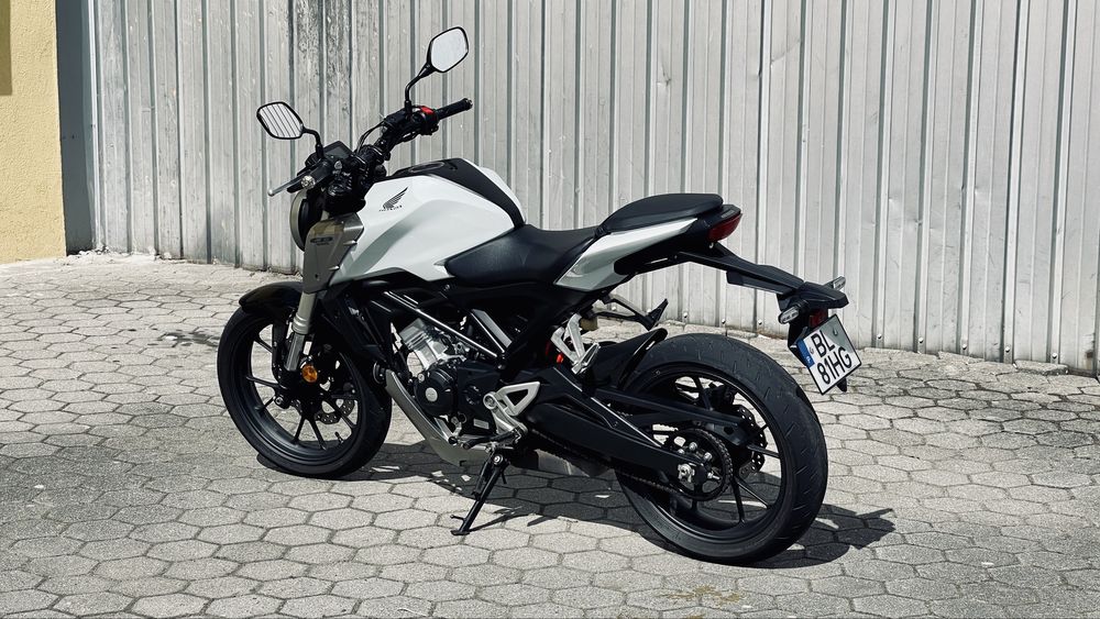 Honda CB125 R 2018