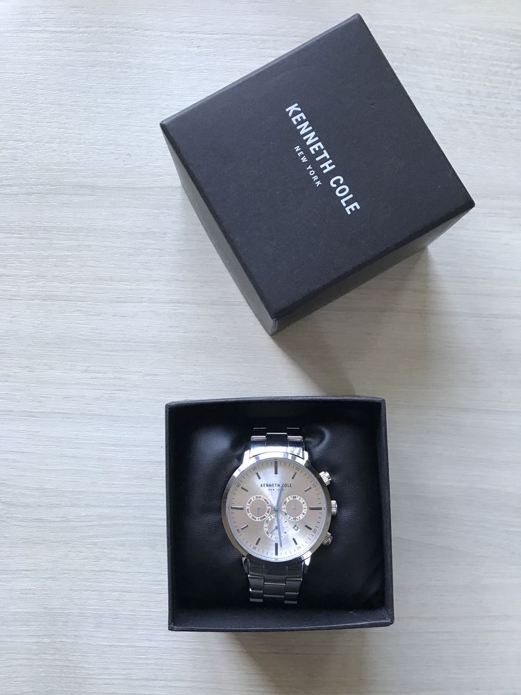 Наручные часы Kenneth Cole