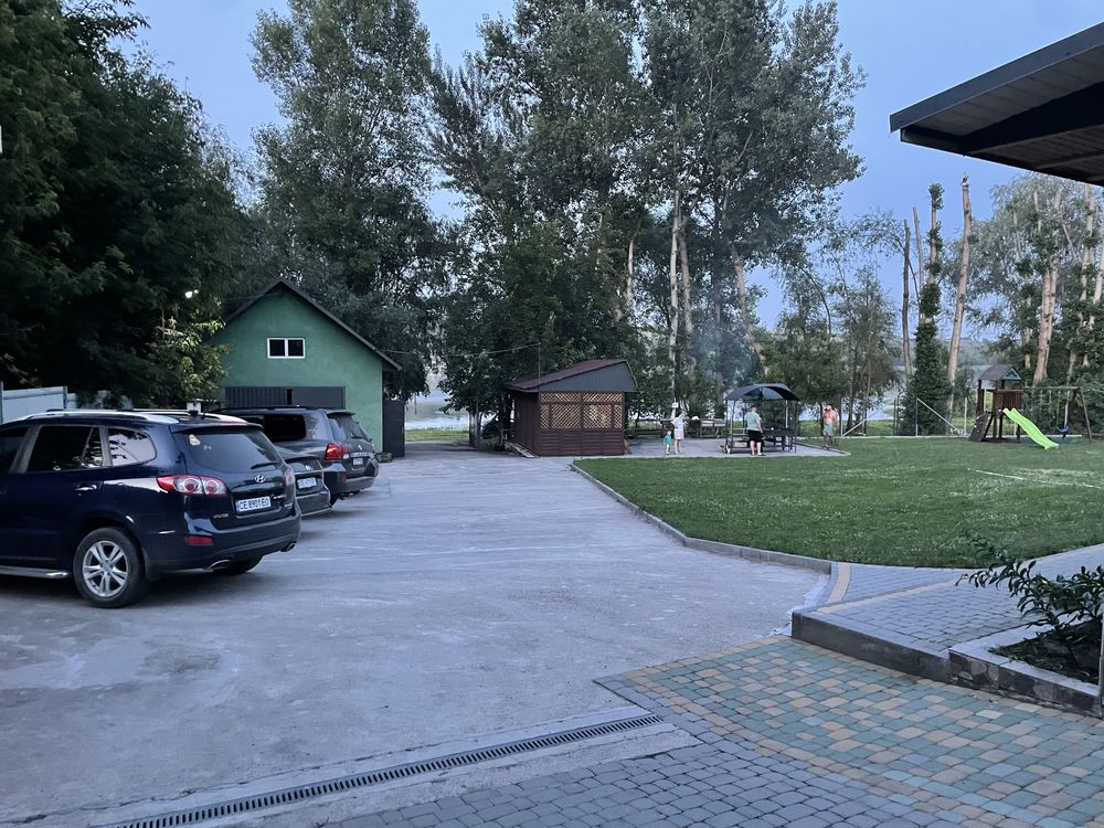 Оренда номера на базі відпочинку OTVES на березі Дністра.