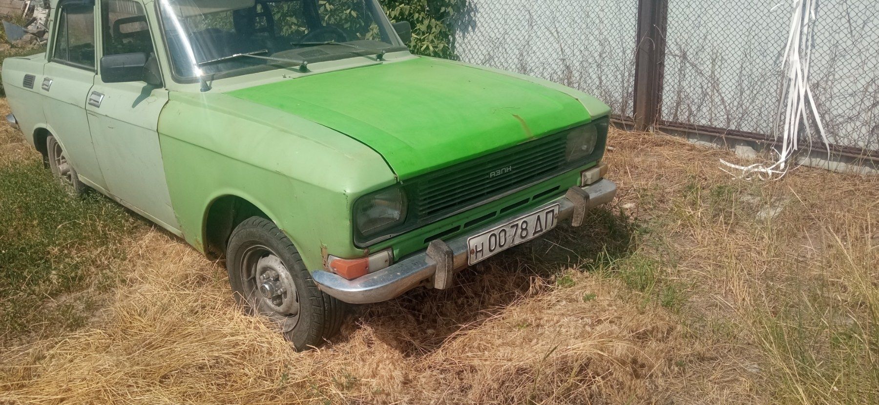 Продам Москвич 2140