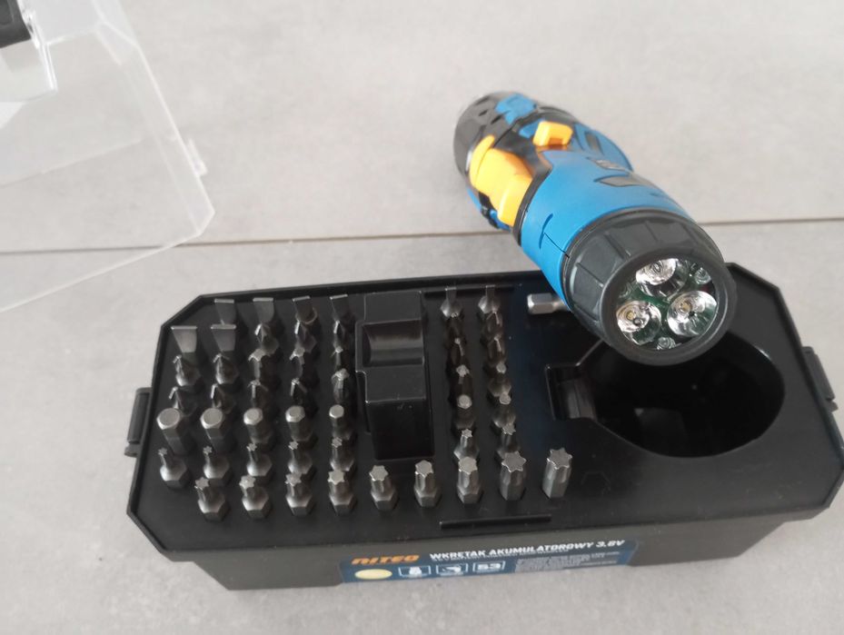 Wkrętak akumulatorowy 3.6V