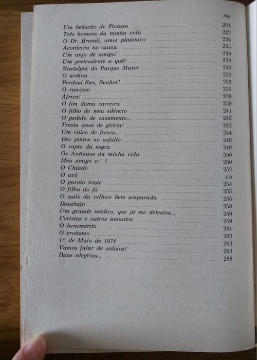Livro de Beatriz Costa - Sem Papas na Língua