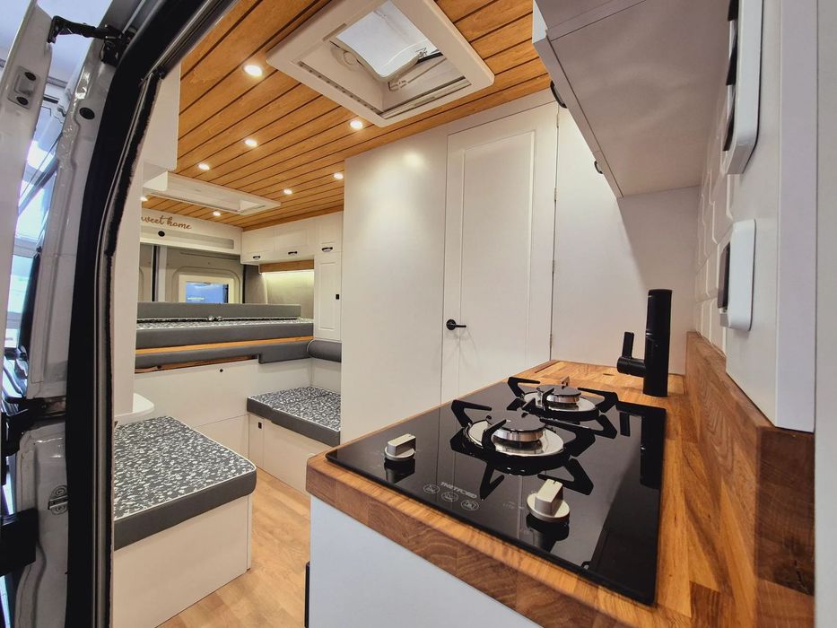 Affinity Freedo 636  Nowość od Affinity! 180 KM, osobny prysznic, hom. ciężarowa