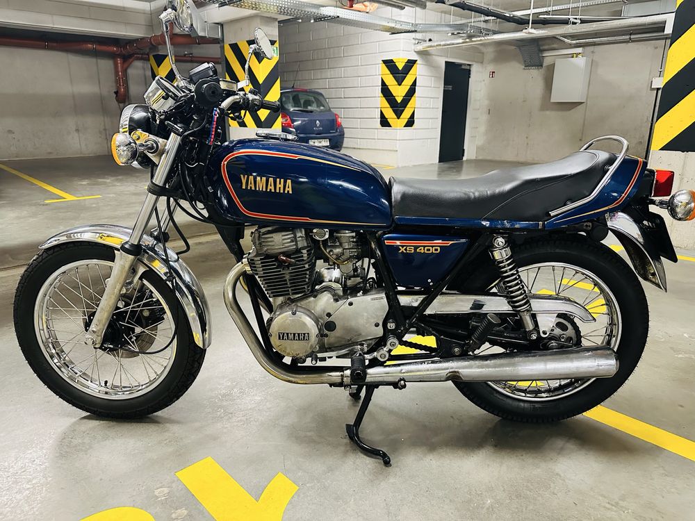 Motocykl Yamaha XS 400