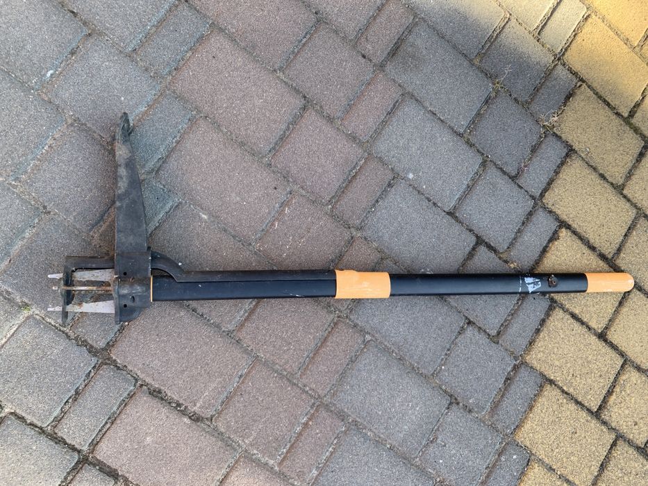 Удалитель,экстрактор сорняков садовый Fiskars