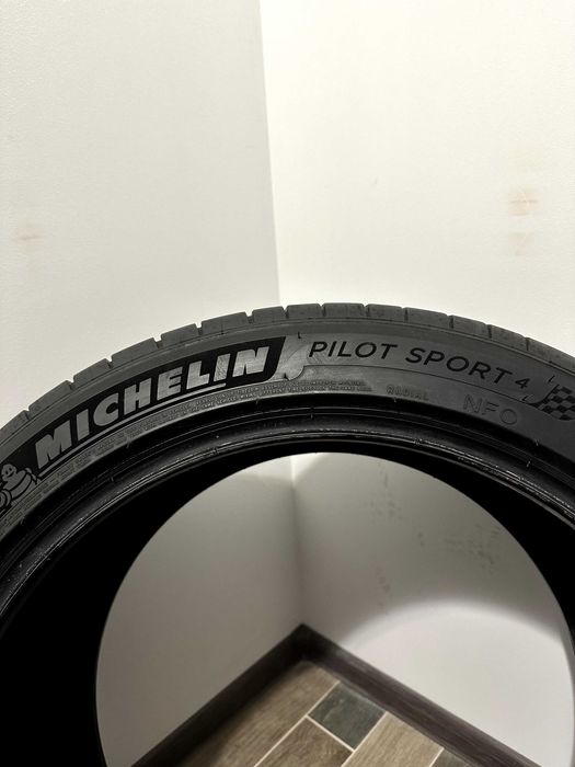 Шины Резина 2шт Michelin Pilot Sport 4 285/40/R20
