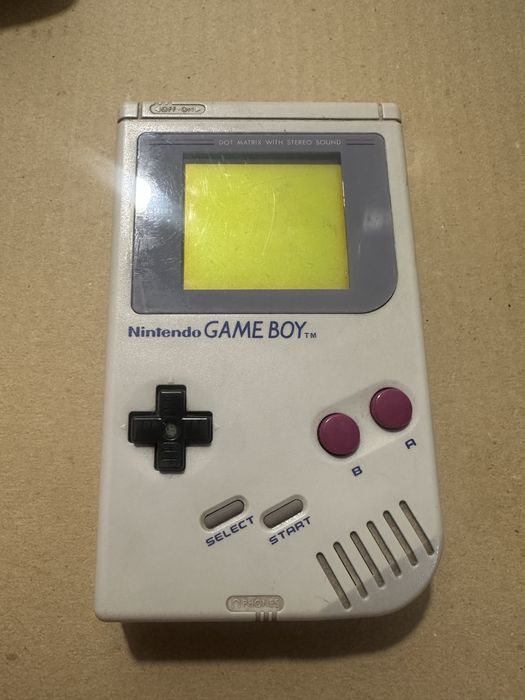 Gameboy em bom estado de funcionamento