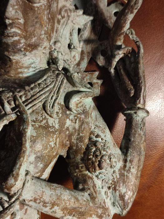 Tybetańska bóstwo z brązu