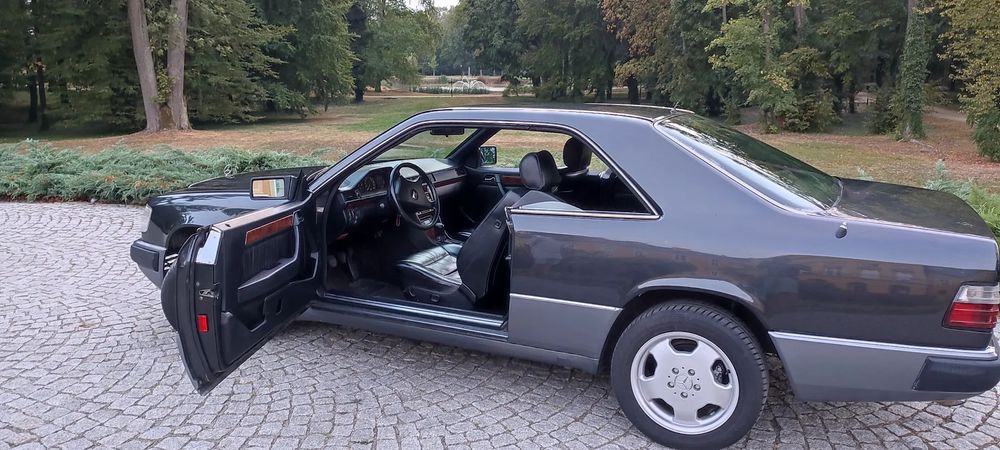 Mercedes-Benz W124 (1984-1993) Mercedes Benz W124 coupe