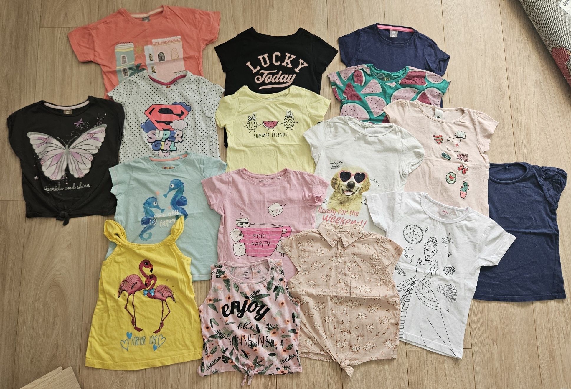T-shirty/ bluzki z krótkim rękawem roz.116, 16 sztuk