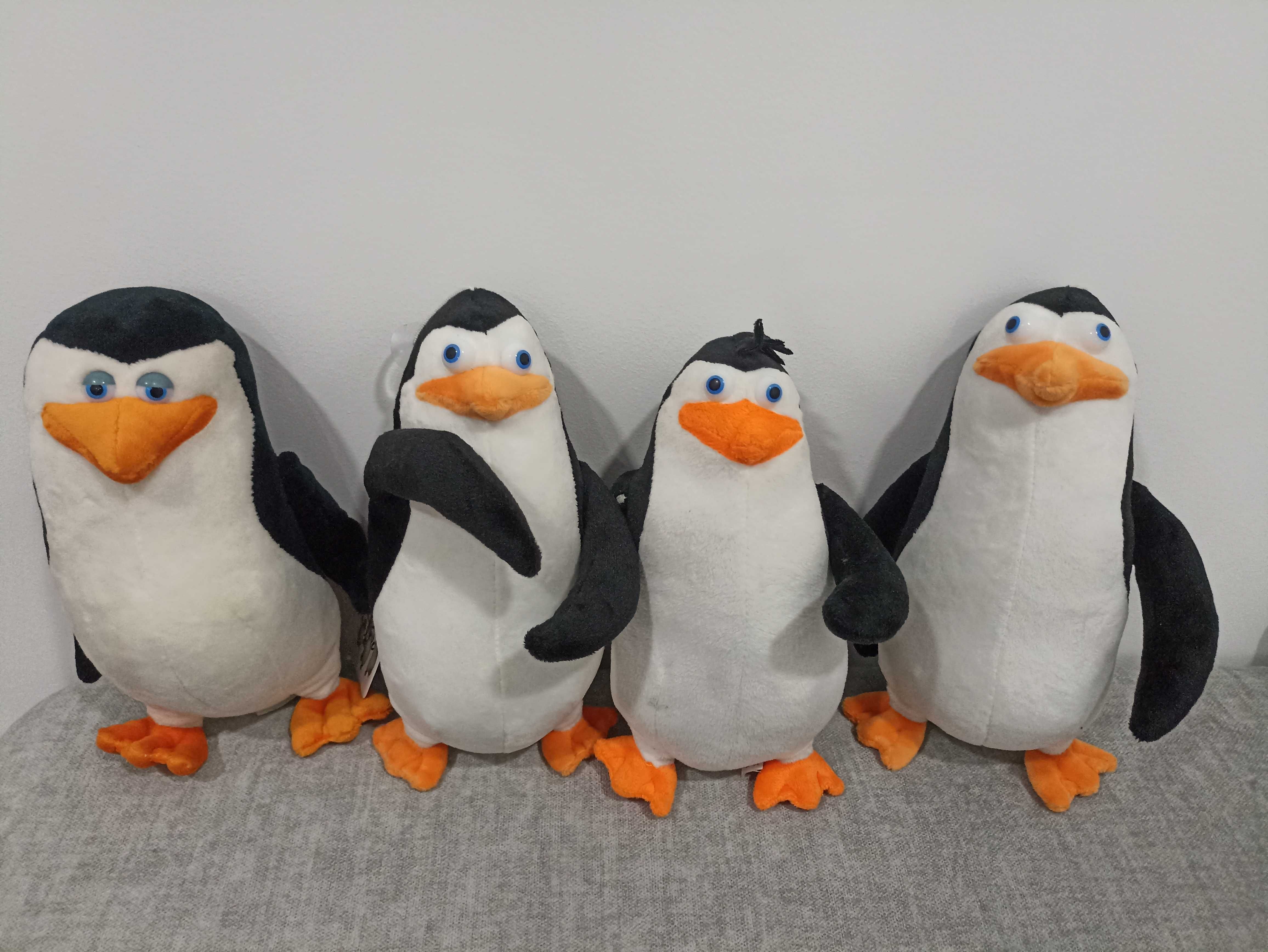 Conjunto Peluches Pinguins Madagáscar-25cm