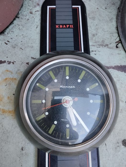 Годинник Кварц.годинник