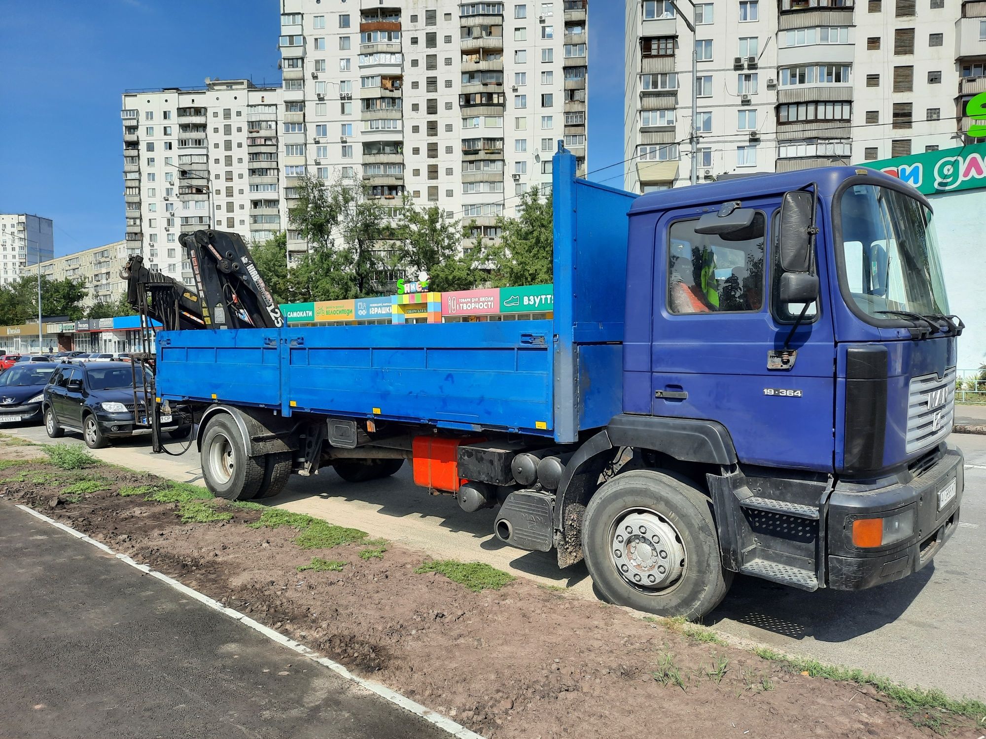 Послуги крана-маніпулятора,вантажоперевезення,доставка вантажів,круги.