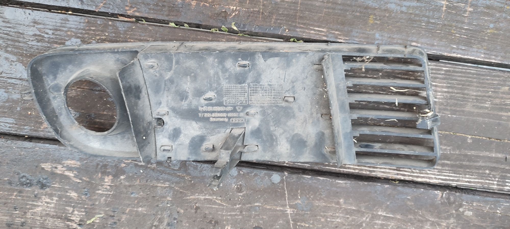 Kratka atrapa zderzaka przód AUDI A6 C5