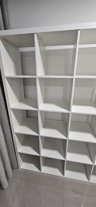 Móvel IKEA 182x182 cm – Bom estado