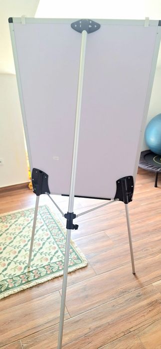 Quadro Q uadro Branco com Tripé – Excelente Estado