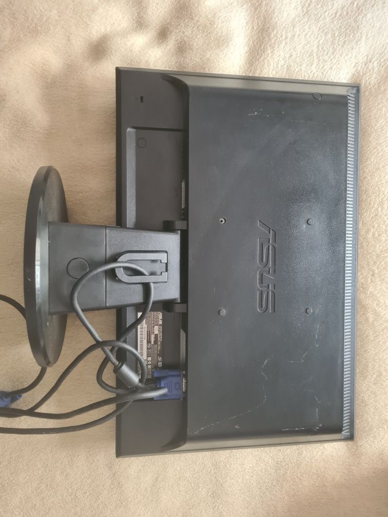 Monitor Asus 19"