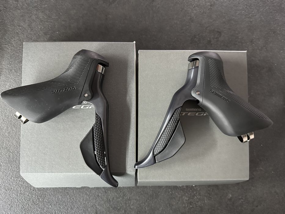 Дуали Shimano ST-R8150 ULTEGRA Di2 Dual Control 12x2-speed