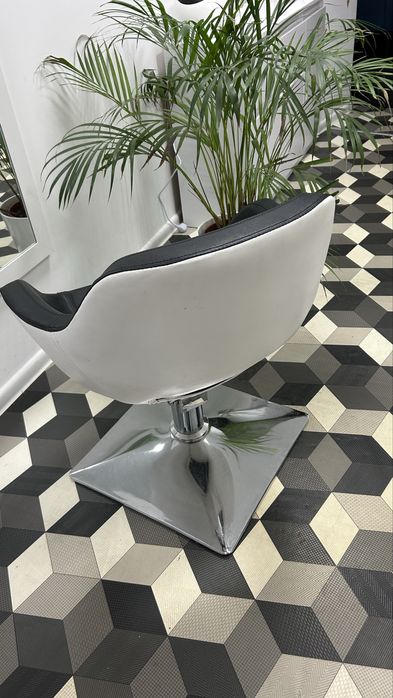 Krzesło fryzjerskie