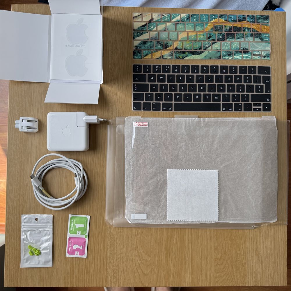 MacBook Pro 13” 2018 | i5 | 16 GB RAM | Touch Bar | Retina