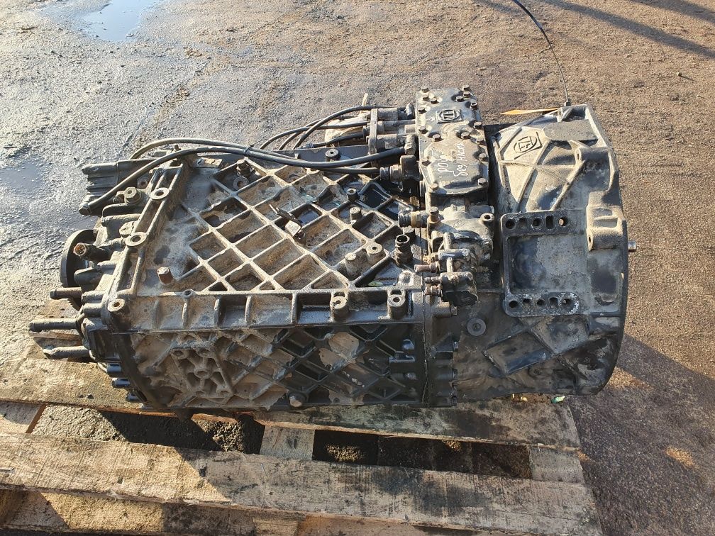 Коробка передач МАН ТГА MAN TGX ZF16S1920/ 16S220