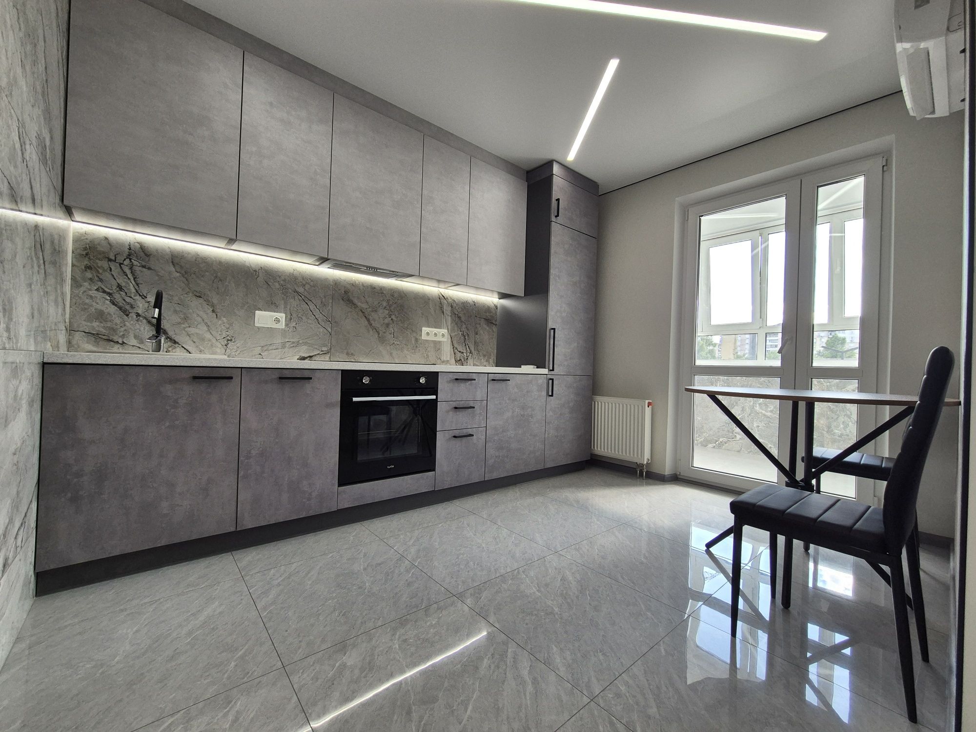 Продаж 1 кімнатної 42 м²ЖК Атлант Металургів 35