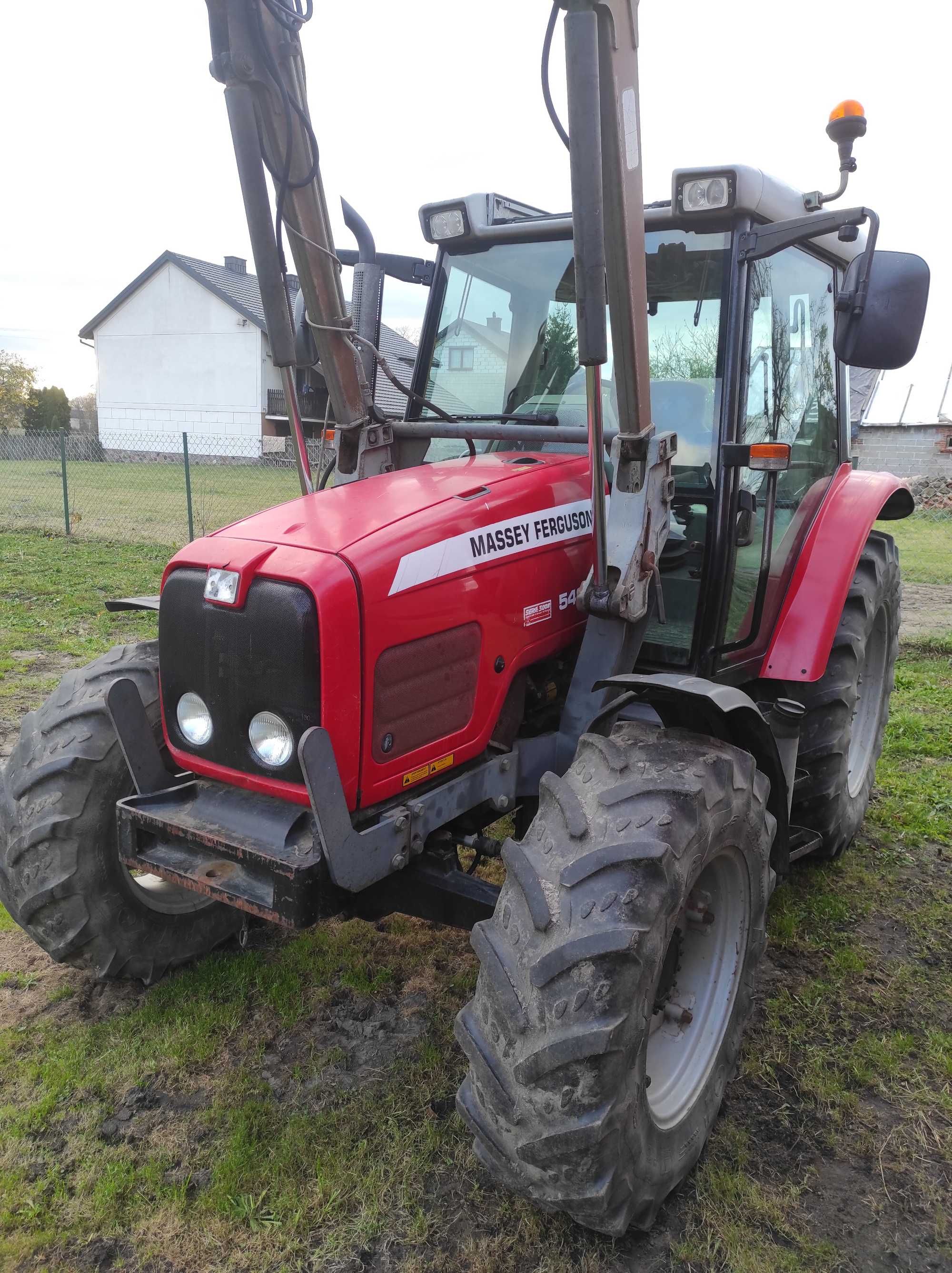 Massey Ferguson 5425 mechaniczny 75 koni rok 2004 ładowacz trzysekcyjn