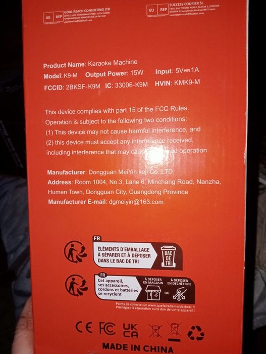 Głośnik z dwoma mikrofonami