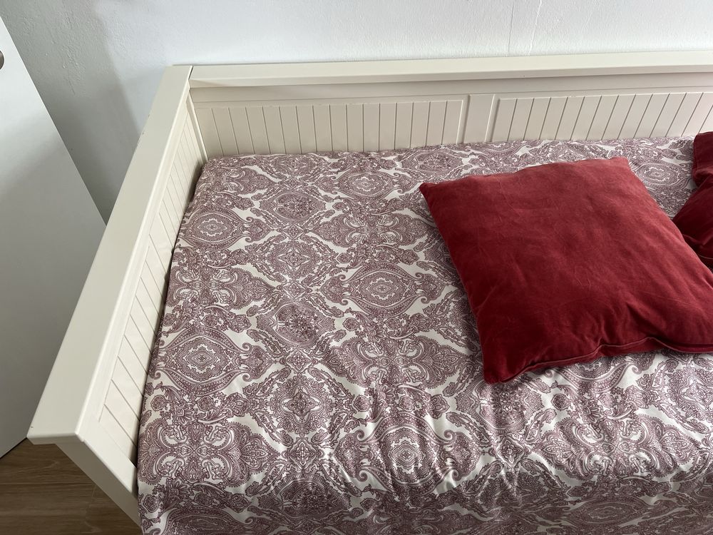 Cama indiv/dupla c/3 gav/2 colchões