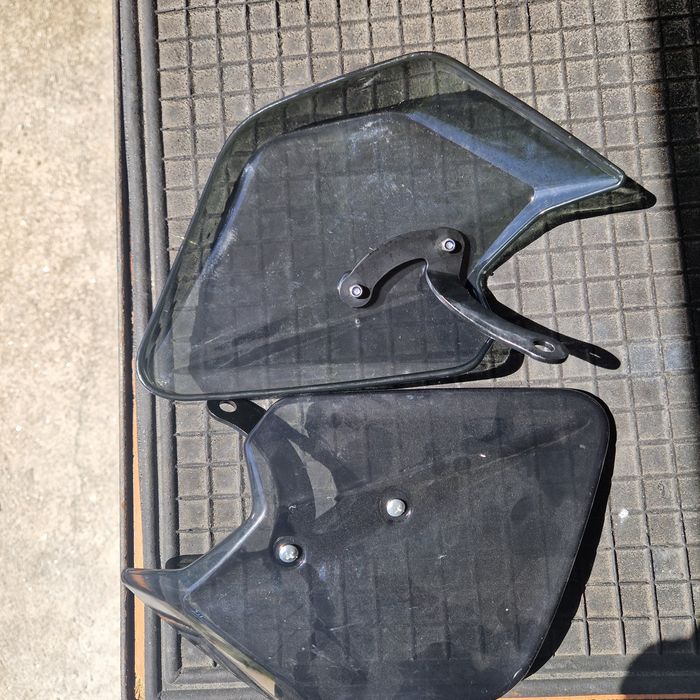 Protetores de mãos para punhos mota