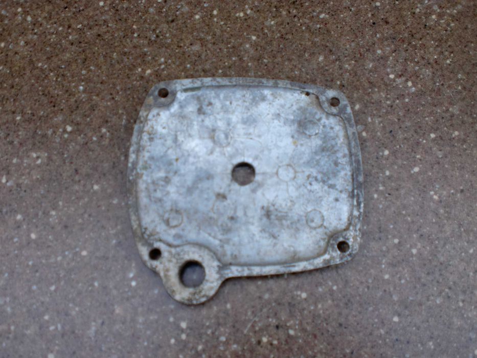 Крышка коробки передач pannonia 250