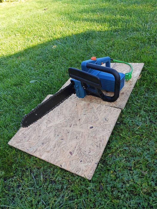 Piła łańcuchowa elektryczna