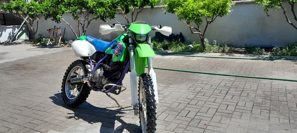 Troco kawasaki klx 650r