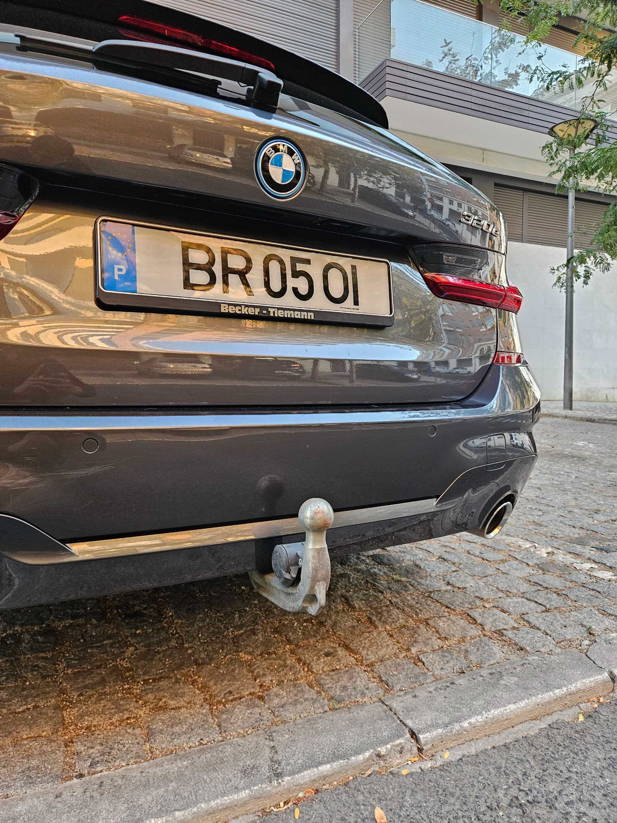BMW 320e versão M