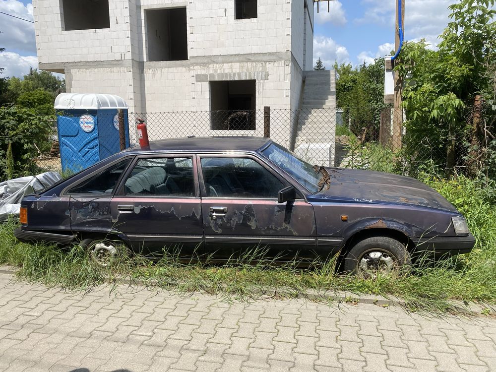 Toyota camry 1983 na części