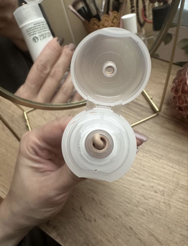 Puder maybelline fitme 220 + krem podkład BB Yves Roher medium