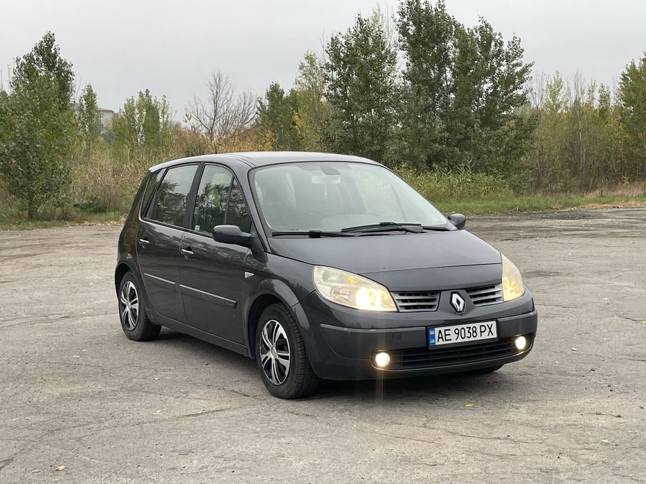 Renault Scenic 2005 г. Газ/бензин