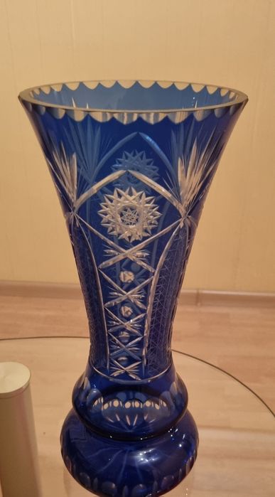 Niebieski duży wazon kryształ prl