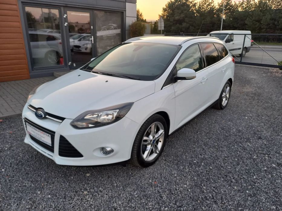 Ford Focus TITANIUM! Navi! Klimatronik! Aluski!