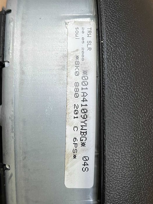 Airbag/poduszka powietrzna kierowcy Audi A4 B8