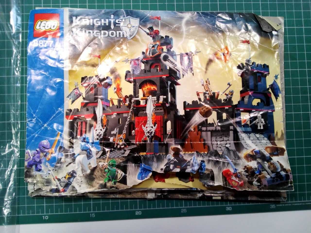 Лего замок , набір Lego 8877