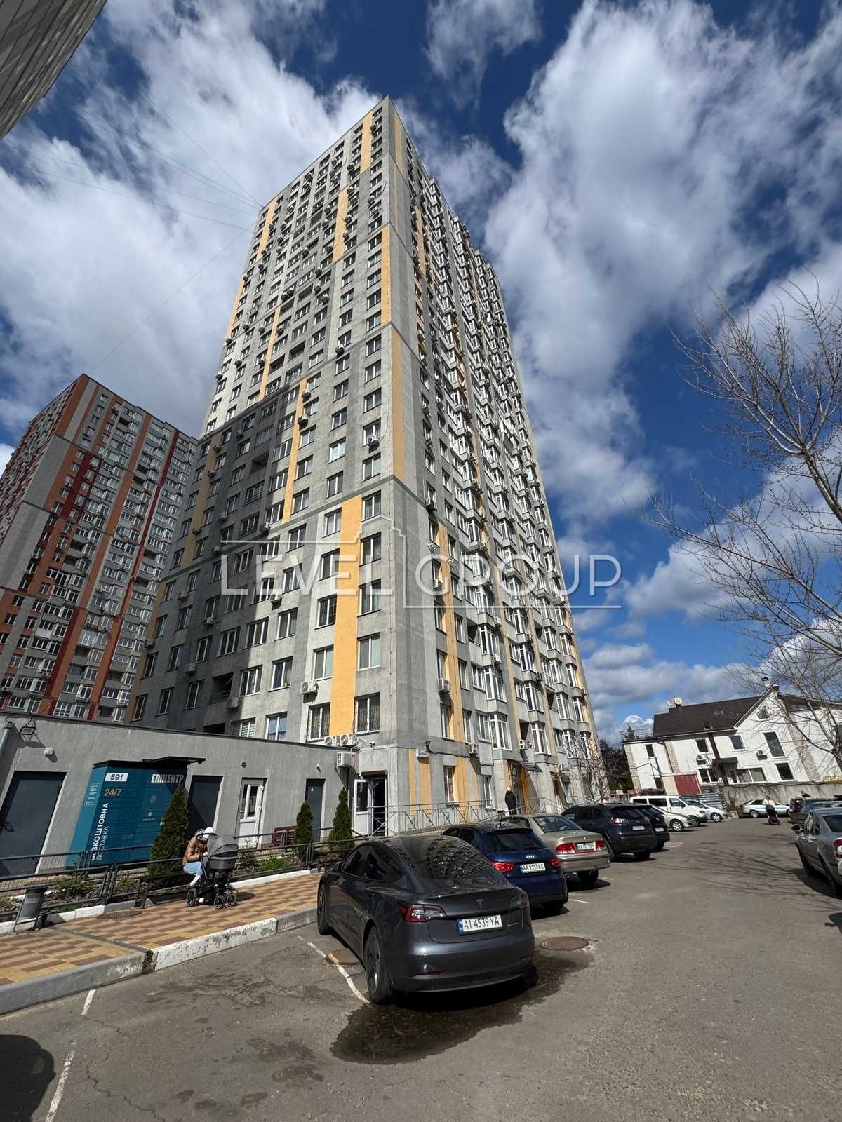 Продам 1 к ремонт ЖК Грюнвальд вул.Клавдіївська, 40 В Святошинськй р-н