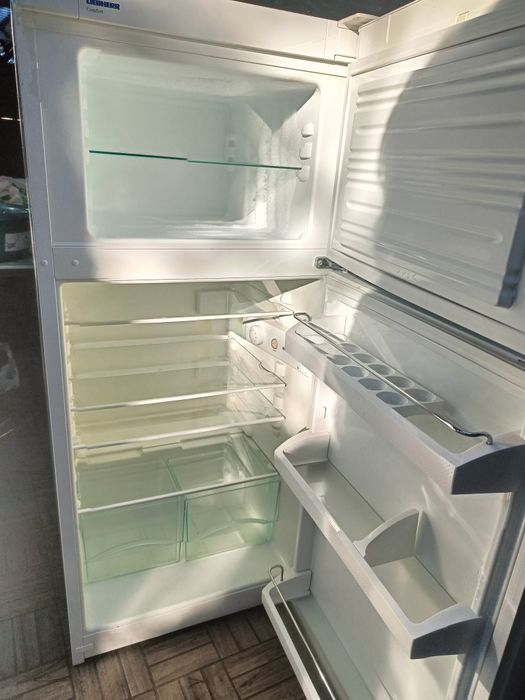 Sprzedam używaną lodówkę firmy Liebherr, możliwość dowozu